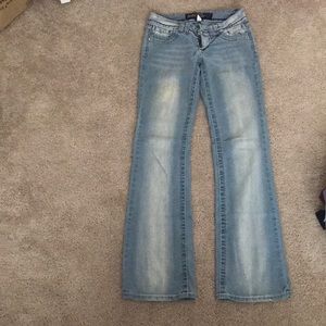 Light wash Flare jeans!